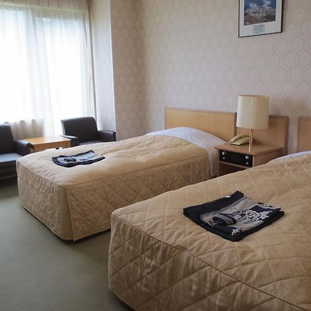 Takamine Kogen Hotel Komoro ภายนอก รูปภาพ
