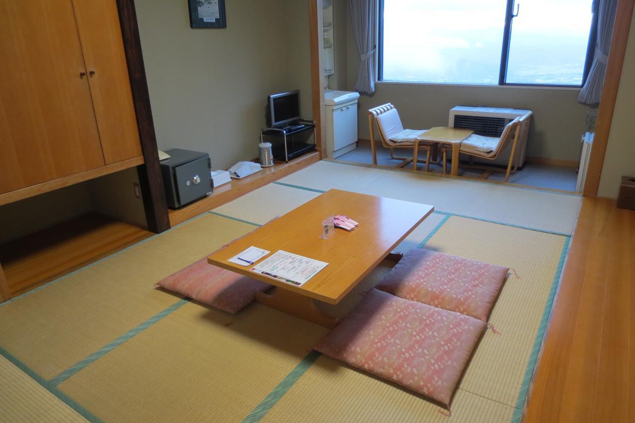 Takamine Kogen Hotel Komoro ภายนอก รูปภาพ